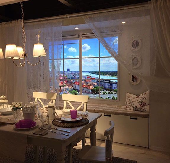 How to Create a Fake Window with a Projector?